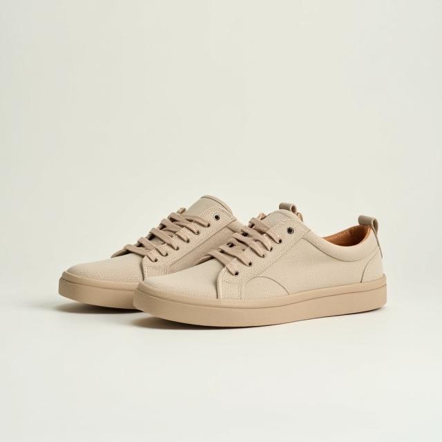 Men's sustainable casual sneakers with comfort technology